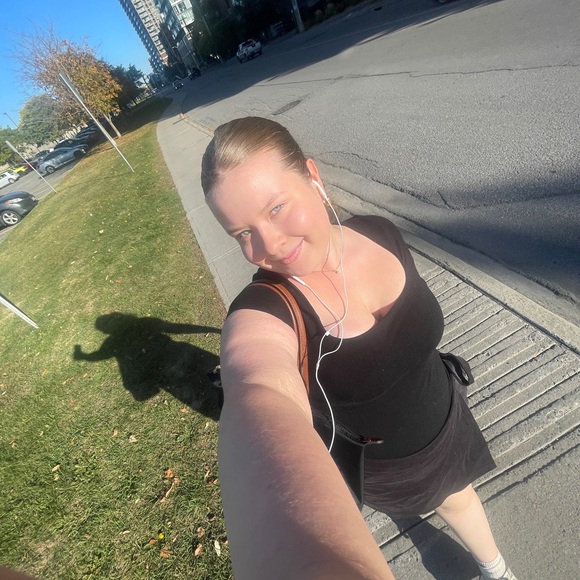 Meet your Posher, Jasmine - Picture 1 of 1